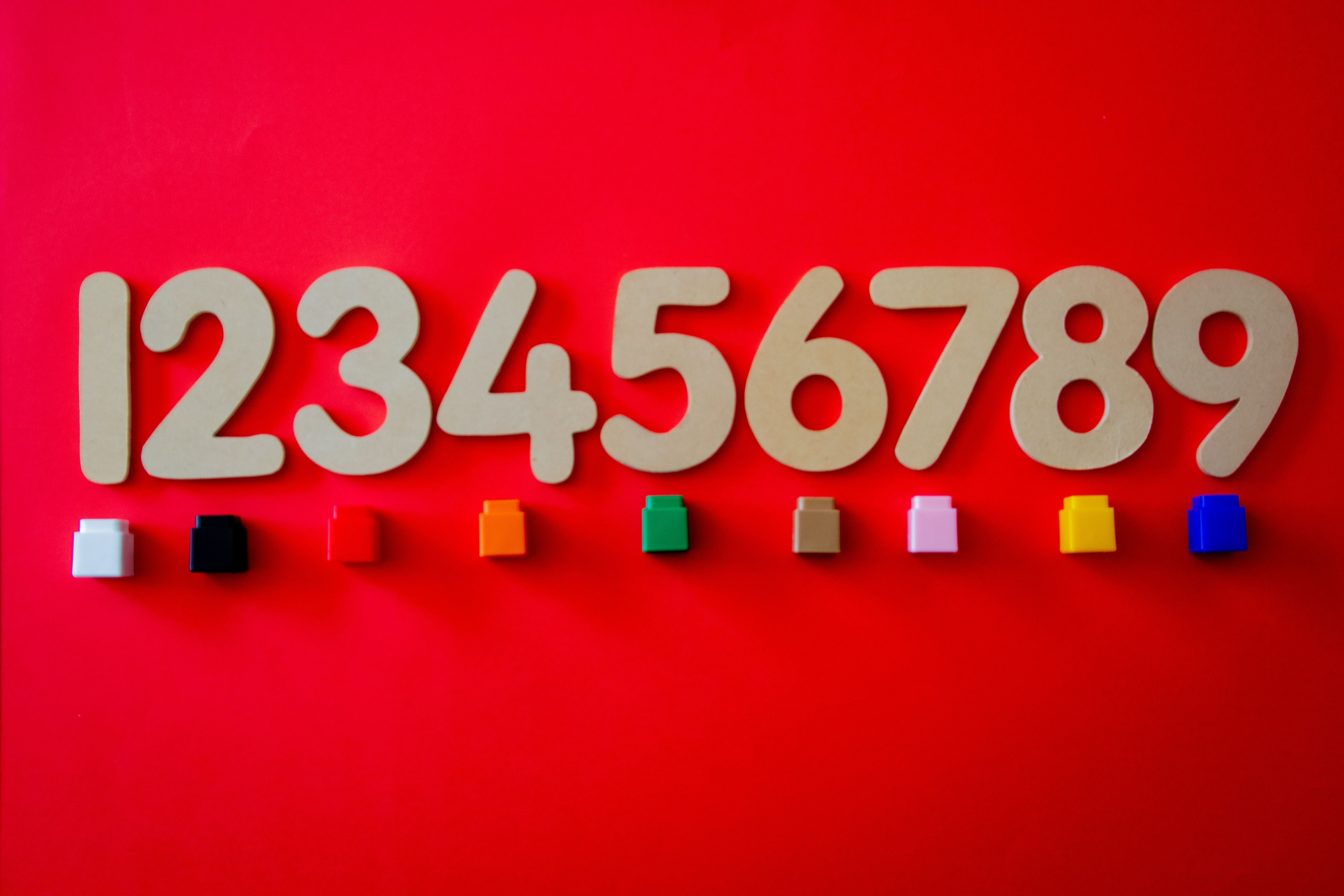 ▲彩虹數字學。（圖／pexels）