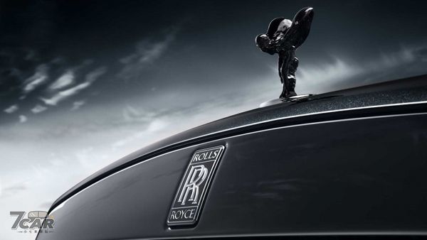 Rolls-Royce Black Badge Wraith Black Arrow