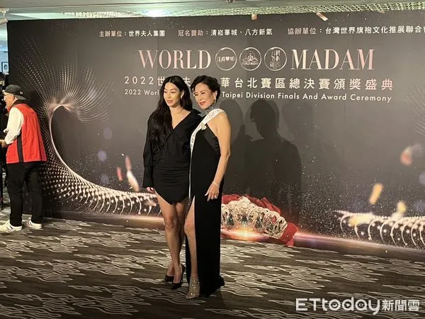 ▲蔡詩芸與媽媽蔡麗娜。（圖／記者許逸群攝）