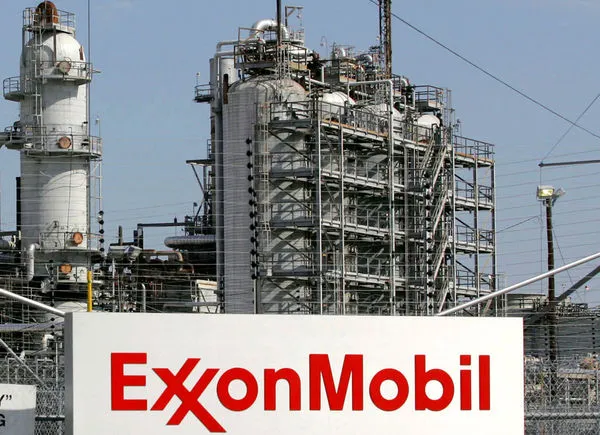 ▲▼美國跨國能源巨頭埃克森美孚（Exxon Mobil）在非洲國家查德的全數資產恐遭徵收國有化。（圖／路透）