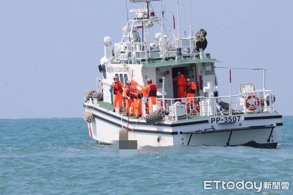 ▲台灣近海3月總計發現16具浮屍，案件海巡成立專案查緝中。（圖／記者張君豪翻攝）