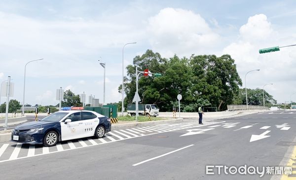 ▲清明連假將屆，龍潭警方將在重要路口實施管制。（圖／記者沈繼昌翻攝）