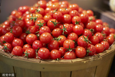 員工爆料「發霉蔬果擦過再賣」　賣場聲明：未有任何主管授意