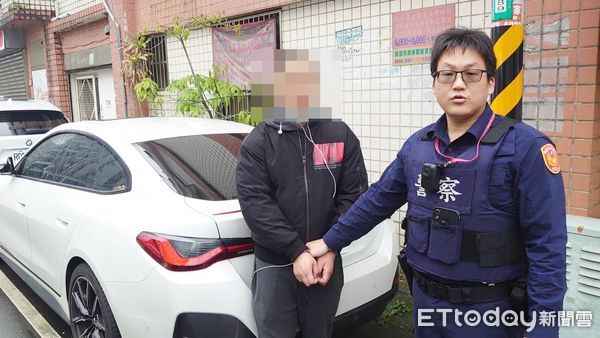 ▲桃園市龜山警方昨天在文昌一街發現設籍北市東區砍人案林姓男子到案，還查出身揹9條通緝案。（圖／記者沈繼昌翻攝）