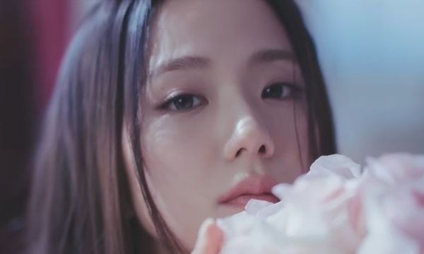 ▲Jisoo solo MV。（圖／翻攝自《Flower》MV）