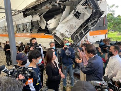 太魯閣2周年!家屬夜裡「悲痛哭醒」自言自語:女兒妳去哪了?