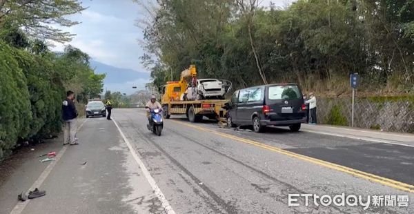 ▲▼花蓮無照男駛入對向車道對撞廂型車  釀1死8傷。（圖／記者王兆麟翻攝）