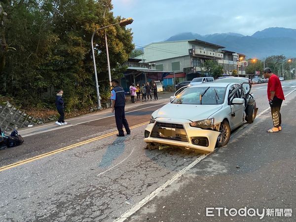 ▲▼花蓮無照男駛入對向車道對撞廂型車  釀1死8傷。（圖／記者王兆麟翻攝）