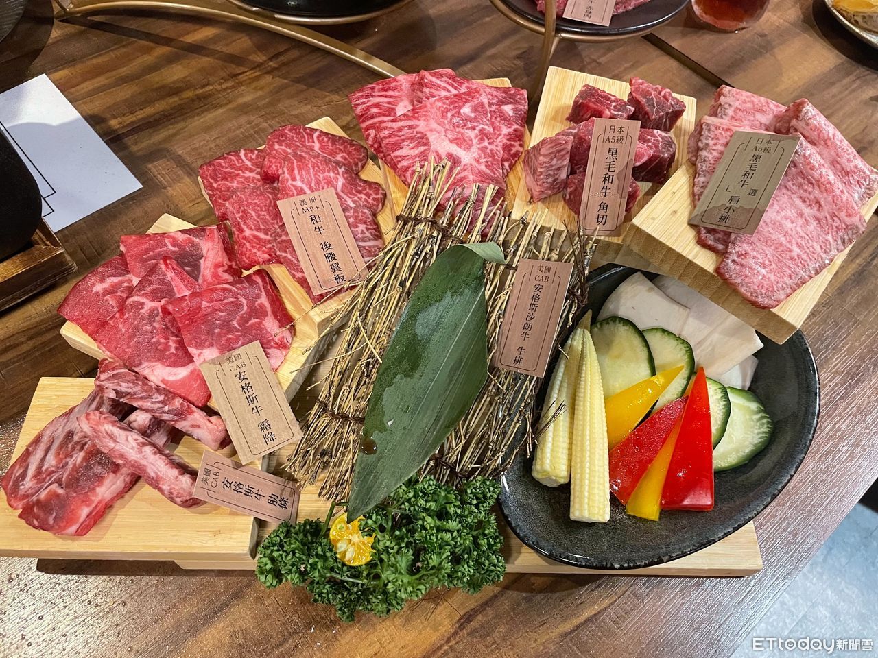 源興牛結合新品牌「島和」賣進台南 劉泰英府城站台 ETtoday財經雲 ETtoday新聞雲