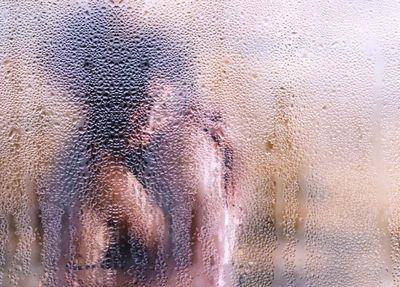 洗鴛鴦浴「1癖好」遭拒！妹子暴走疑男友有小三...網傻眼：毀三觀