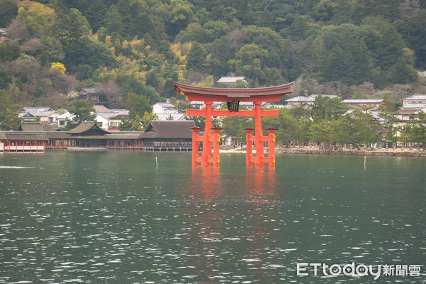 ▲廣島旅遊,宮島嚴島神社,嚴島神社海上鳥居,宮島表參道商店街,楓葉饅頭,日本街道,日本旅遊。（圖／記者彭懷玉攝）