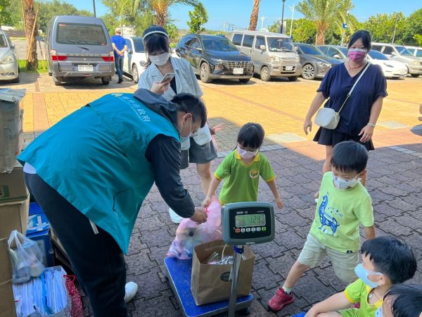 ▲幼兒園校外教學參與海洋風收站活動。（圖／新竹市政府提供）