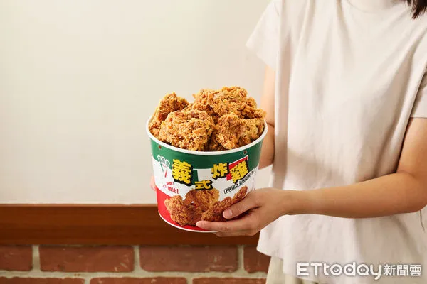 ▲▼拿坡里炸雞。（圖／業者提供）