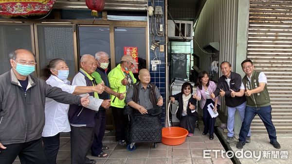 ▲立委蘇治芬爭取口湖鄉港東村台17線北上車道104K附近獲核定「111年水利署無自來水計畫」，完工後有19戶居民受益。（圖／記者蔡佩旻翻攝）