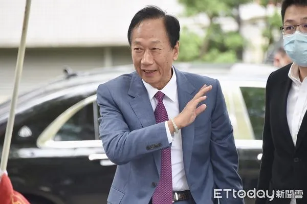 ▲▼郭台銘出席鴻海董座劉揚偉獲頒名譽博士。（圖／記者宋良義攝）