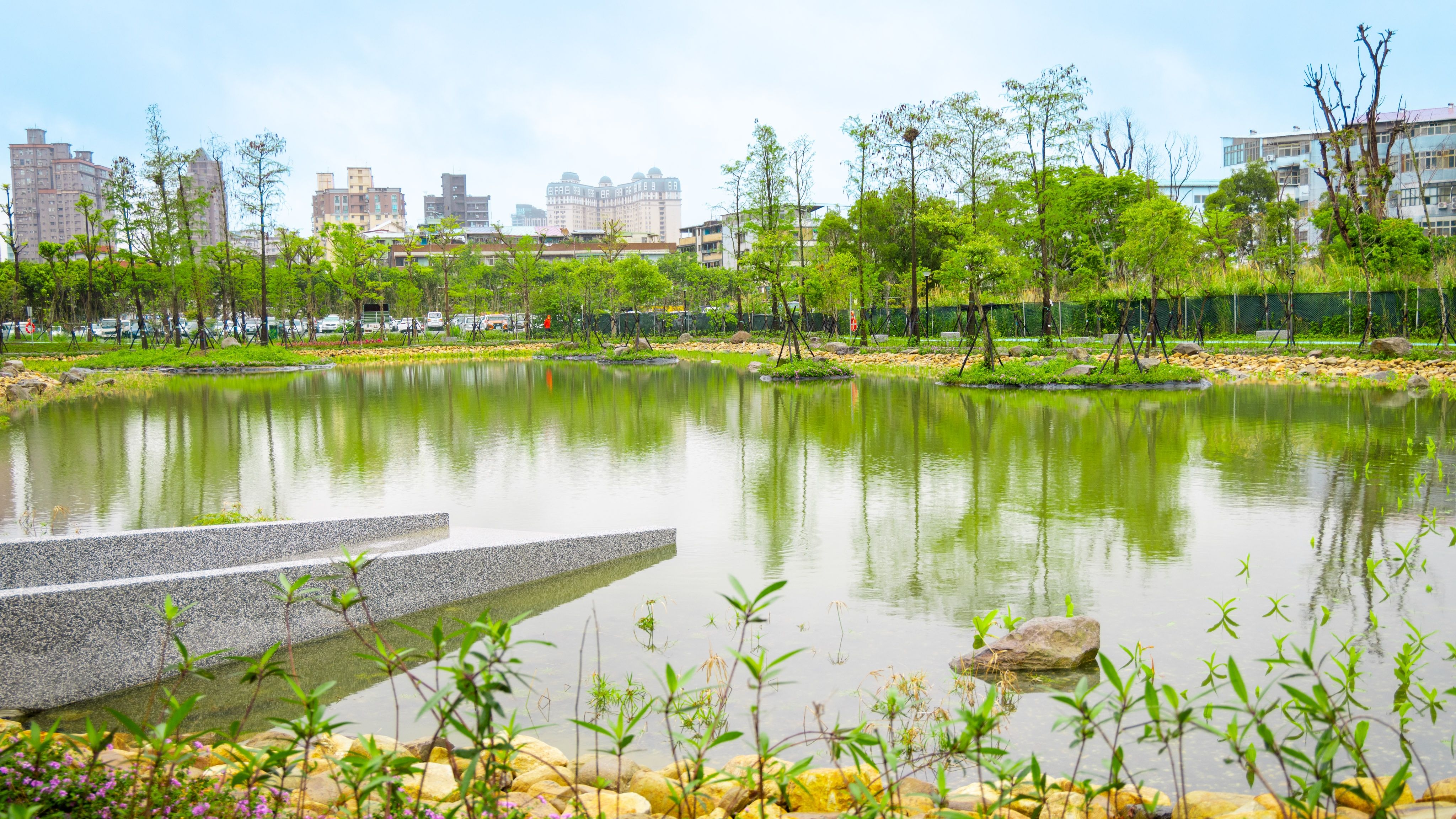 ▲新店綠湖公園地下停車場啟用 侯友宜盼滿足市民停車需求。（圖／新北市交通局提供）