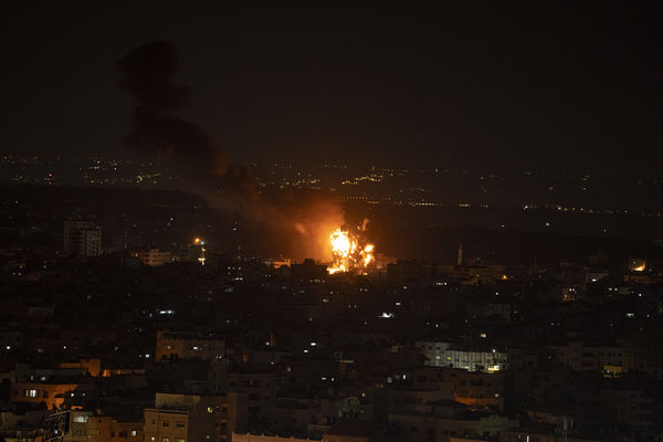 ▲▼以色列軍方7日清晨對加薩走廊、黎巴嫩南部發動空襲。美聯社