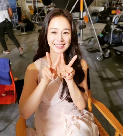 ▲金泰熙自拍宛如少女。（圖／翻攝自Instagram／kimtaehee99）