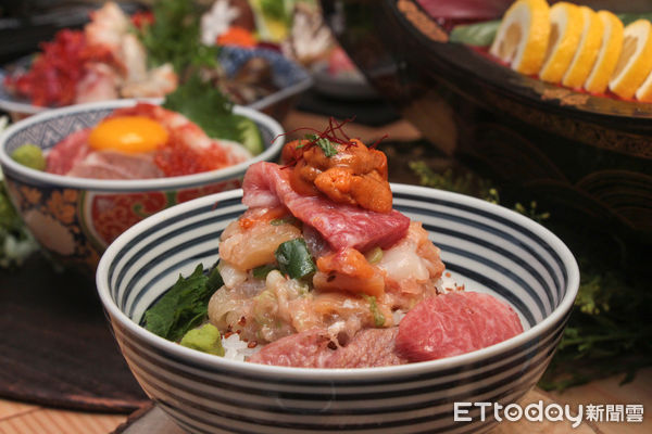▲一碗品嚐三種不同部位　日本橋海鮮丼推出日本極上黑鮪季。（圖／記者黃士原攝）