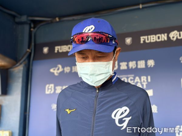 ▲   垣內哲也、羅曼、丘昌榮       。（圖／記者王真魚攝）