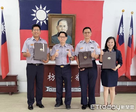 ▲枋寮義勇中隊長交接             。（圖／記者陳崑福翻攝，下同）