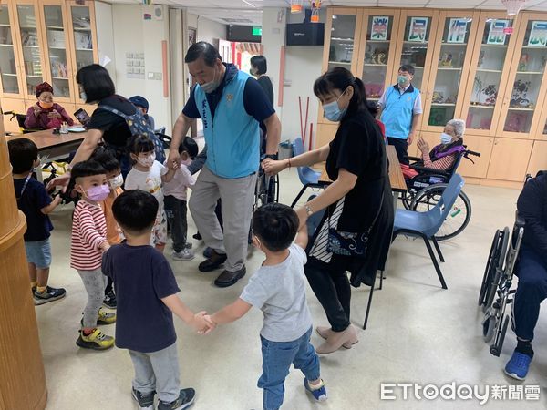 ▲馬蘭榮家老幼共融體驗服務。（圖／記者楊漢聲翻攝）