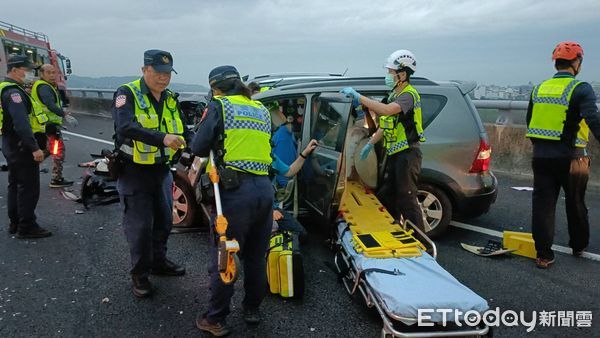 ▲▼國三後龍嚴重車禍。（圖／記者蔡文淵攝）