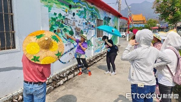 ▲屏東地檢署參訪內埔鄉隘寮社區發展協會社會勞動執行情形             。（圖／記者陳崑福翻攝，下同）