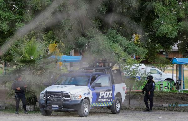 ▲▼墨西哥一座水上樂園15日爆發槍擊案，導致7人死亡。（圖／路透）