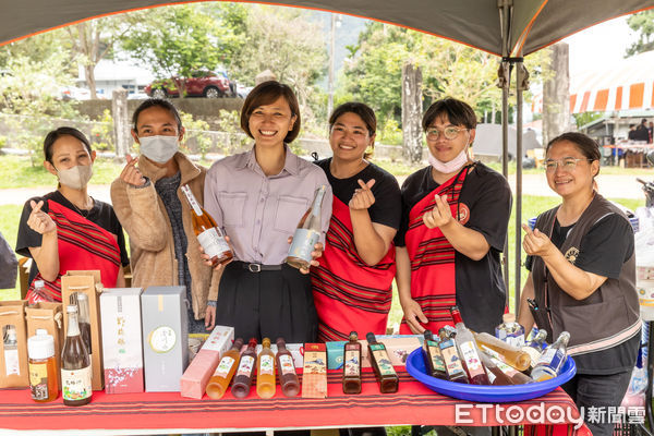 ▲2023年南投梅子節重頭戲「梅宴梅艷．玩梅美食」活動在仁愛鄉互助國小登場。（圖／南投縣政府提供）