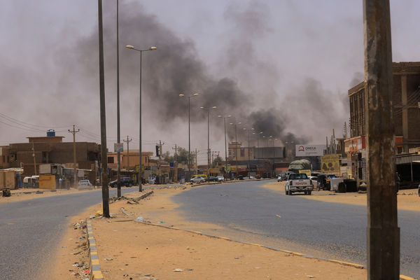 ▲▼蘇丹內亂第2天逾50平民身亡。（圖／路透）