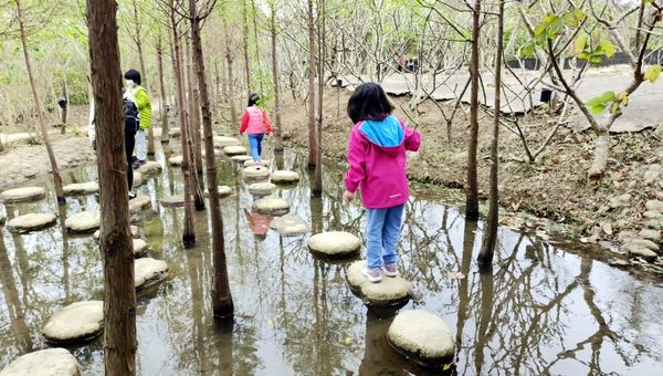 ▲▼桃園親子活動景點推薦【台灣地景花園】。（圖／部落客大口老師提供）