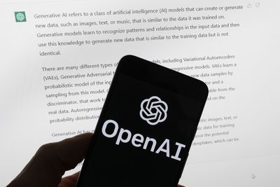 ChatGPT將要有手機板？OpenAI招聘資訊現端倪