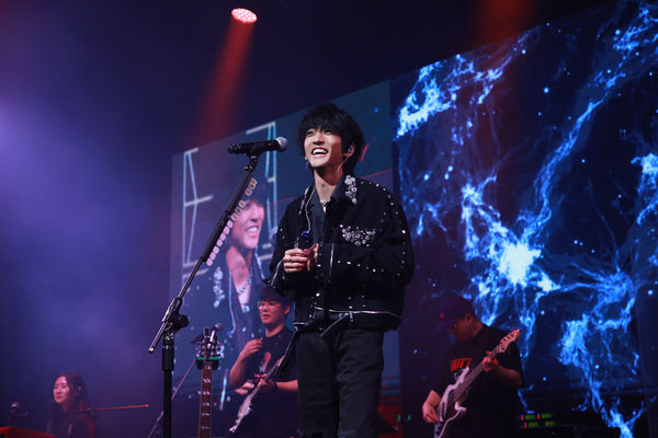 ▲李承允16日首度在台灣舉辦個人演唱會。（圖／日出娛樂提供）