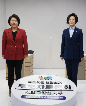 ▲▼李炡根(右)去年3月曾參選首爾瑞草甲選區的國會議員，最終落選。（圖／達志影像）