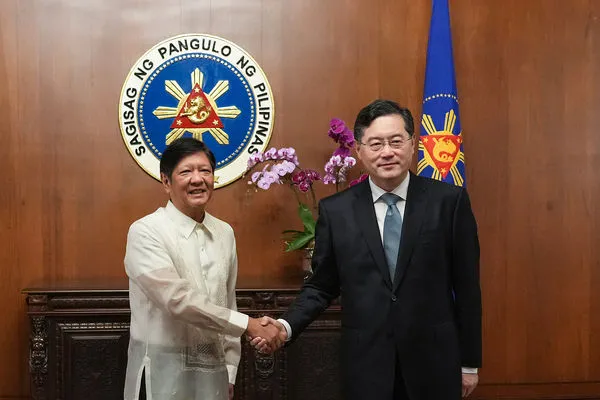 ▲▼2023年4月22日，菲律賓總統小馬可仕（Ferdinand Marcos Jr）在馬尼拉會見中國國務委員兼外長秦剛。（圖／CFP）