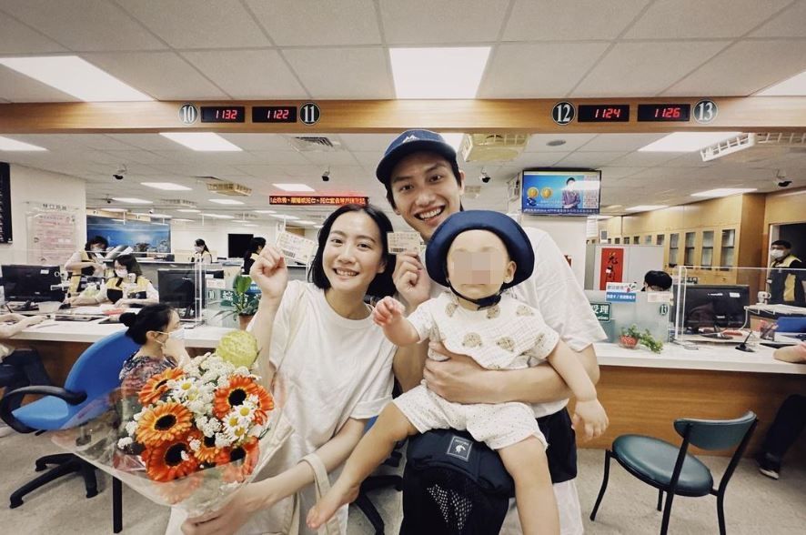 ▲范少勳跟老婆登記結婚。（圖／翻攝自Instagram／fan82114）