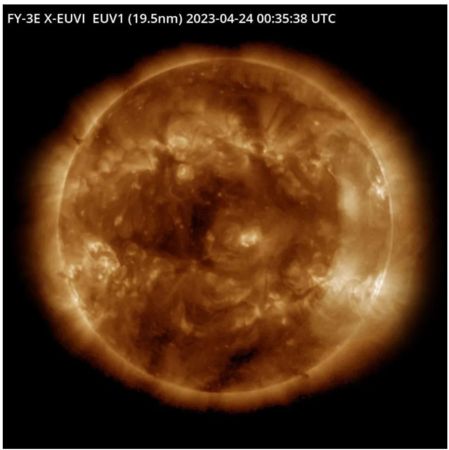 ▲▼風雲三號E星空間極紫外望遠鏡觀測到的太陽影像。（圖／翻攝自國家空間天氣監測預警中心）