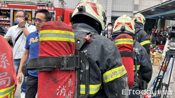 ▲▼彰化聯華食品工廠大火。（圖／記者許權毅攝）