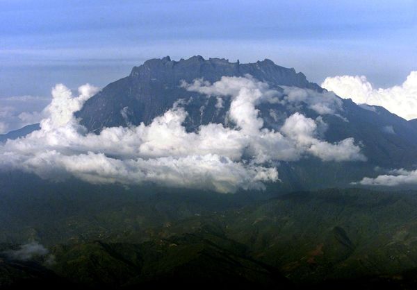 ▲▼Mount Kinabalu，京那巴魯山。（圖／路透社）