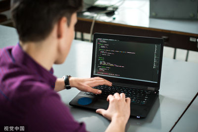 工程師青光眼看不見側方來車險遭撞　年輕族群一情況也易罹病