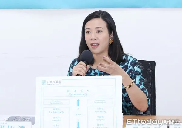 ▲民眾黨立委吳欣盈13日表示考慮參選台中第二選區立委。（資料照／記者屠惠剛攝）