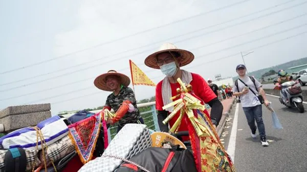 ▲▼ 繞境,熱愛,真愛,正能量,大甲媽。（圖／維他露提供）