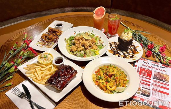 ▲帶母親到TGI FRIDAYS、Texas Roadhouse德州鮮切牛排及LillA吃大餐還能抽「鑽石項鍊」。（圖／開展集團提供）