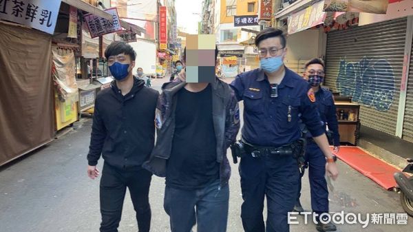 ▲▼台中警方經由行員通報，逮捕7名詐欺犯，救出7名被害人。（圖／民眾提供，下同）