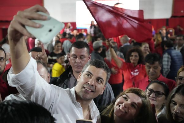 ▲▼我國友邦巴拉圭總統大選，右翼執政黨紅黨（Colorado Party）44歲候選人潘尼亞（Santiago Pena）以逾42%得票率勝出。（圖／達志影像／美聯社）