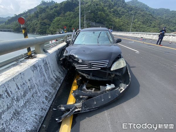 ▲張姓女子騎機車行經集集攔河堰，不幸遭逆向車輛撞擊身亡。（圖／記者高堂堯翻攝）