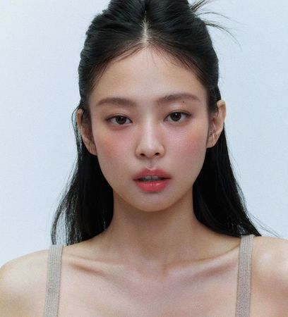 ▲孫興慜多次與女偶像傳出緋聞。（圖／翻攝自孫興慜、宋慧喬、Jennie Instagram）