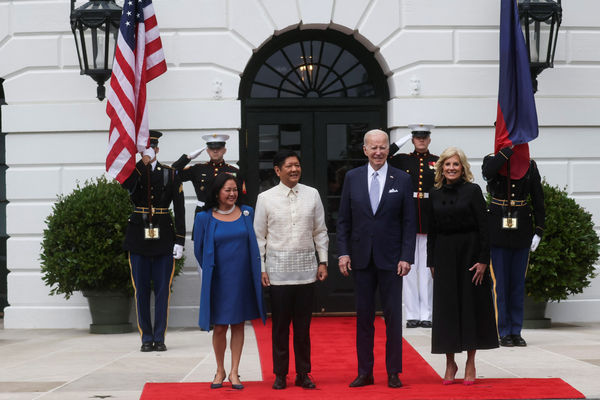 ▲▼美國總統拜登（Joe Biden）與菲律賓總統小馬可仕（Ferdinand Marcos Jr.）在白宮舉行會談。（圖／路透）