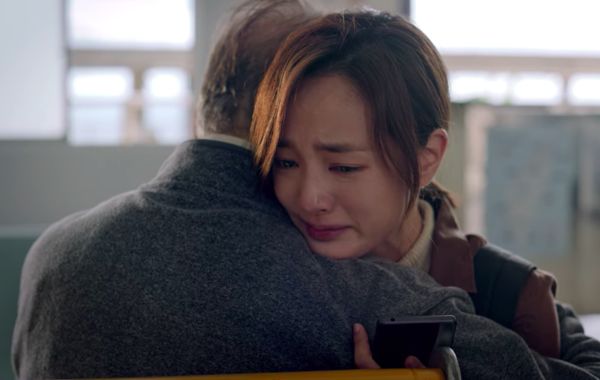 ▲《人選之人-造浪者》林義雄飾演王淨的阿公 。（圖／翻攝Netflix）